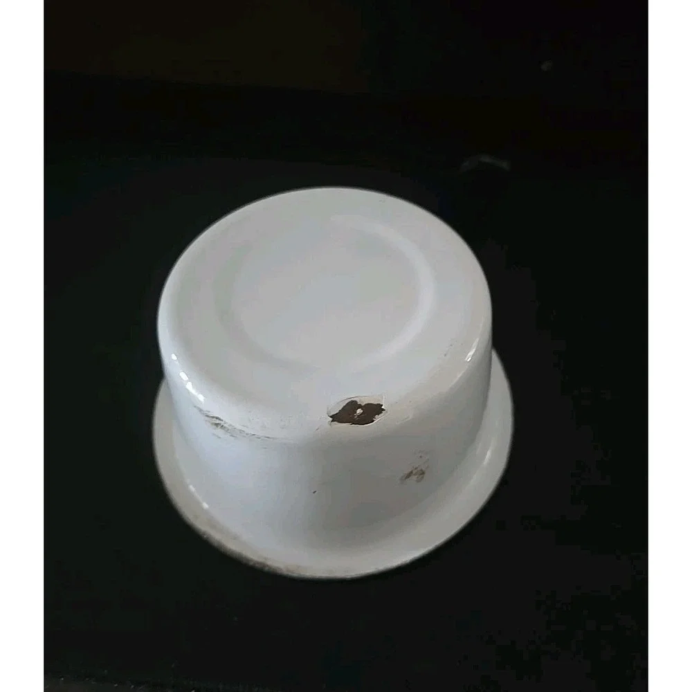 White Fawn this vintage